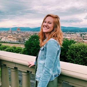 Meet your Posher, Ashley